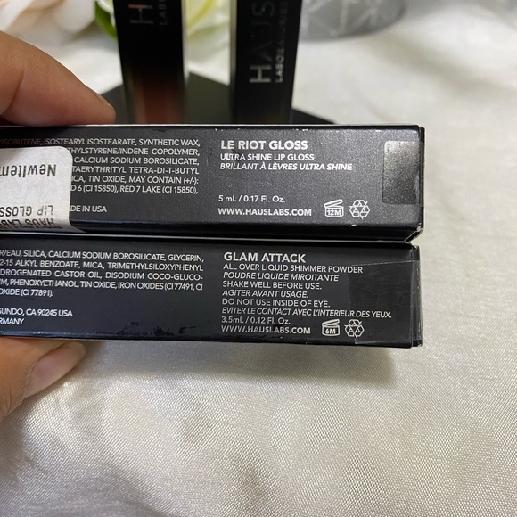 HAUS LABORATORIES ULTRA SHINE GLOSS CORSET AND ALL OVER LIQUID SHIMMER POWER - Picture 4 of 5